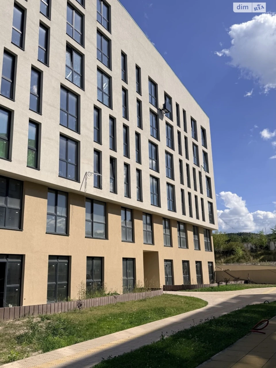 Продаж Квартира Кайзервальд