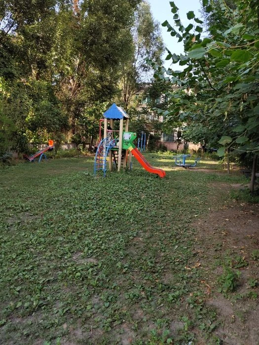Продам! Пр.Поля! Большая 2 комнатная квартира, 58 м.кв, 4 эт