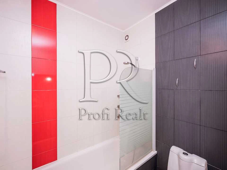 Квартира. Київ, Регенераторна вул., 4к
