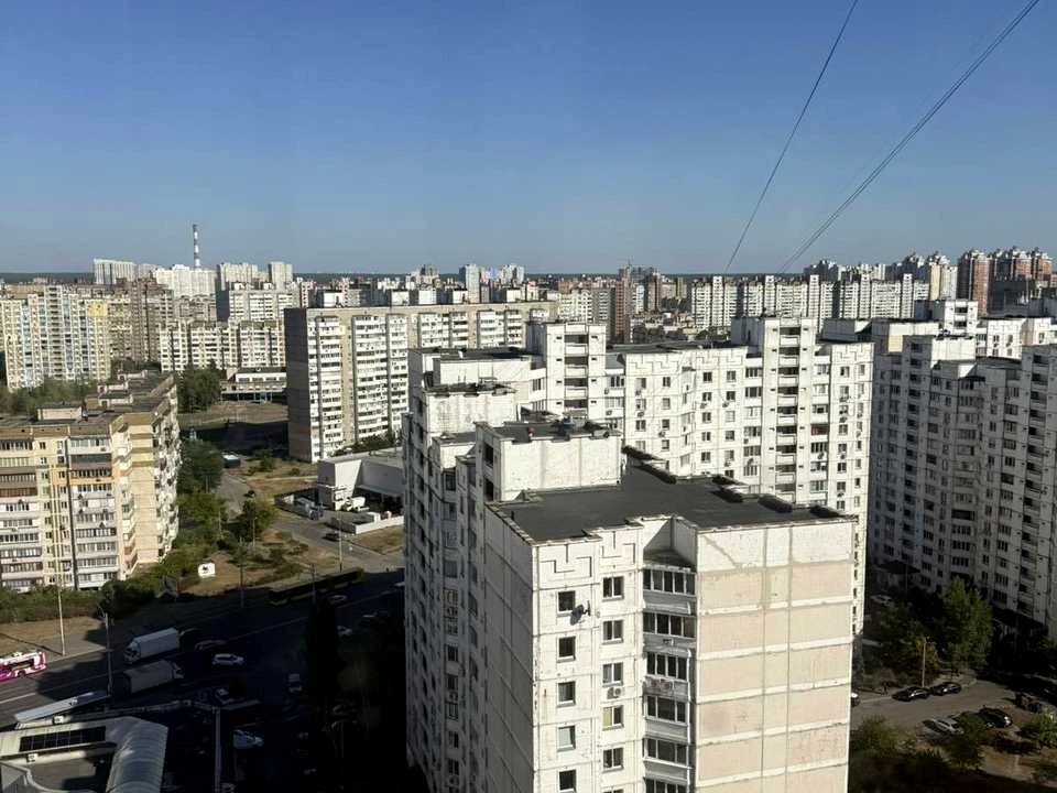 Квартира. Київ, Милославська вул.