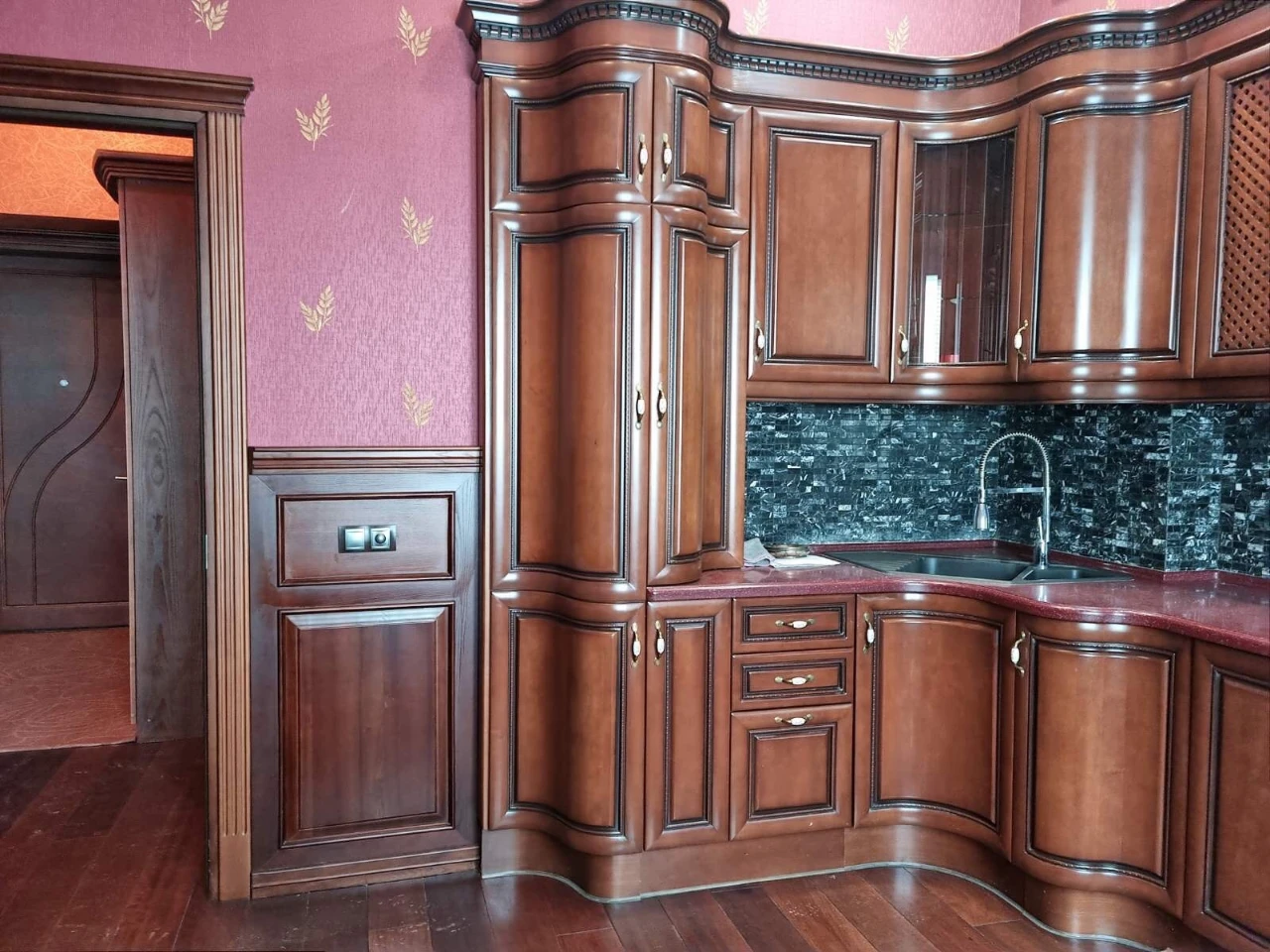 Продажа 2-комнатной квартиры 62 м², Притисско-Никольская ул.