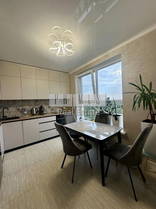 Продаж / Квартира / Воскресенська 16, Дніпровський