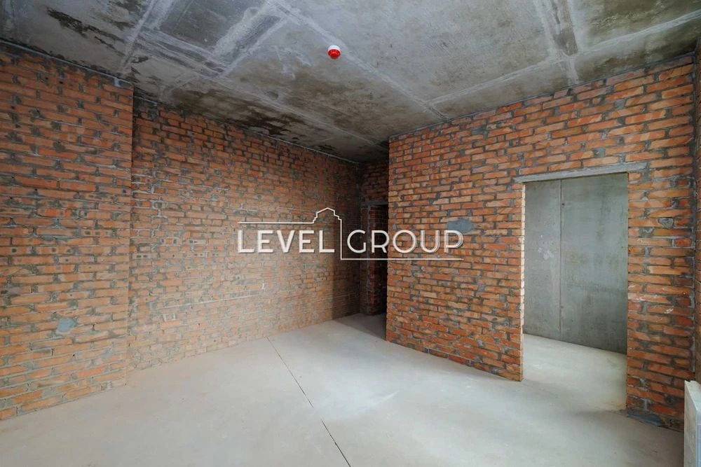Продаж однокімнатної квартири в ЖК  Сrystal Park Tower/забуд
