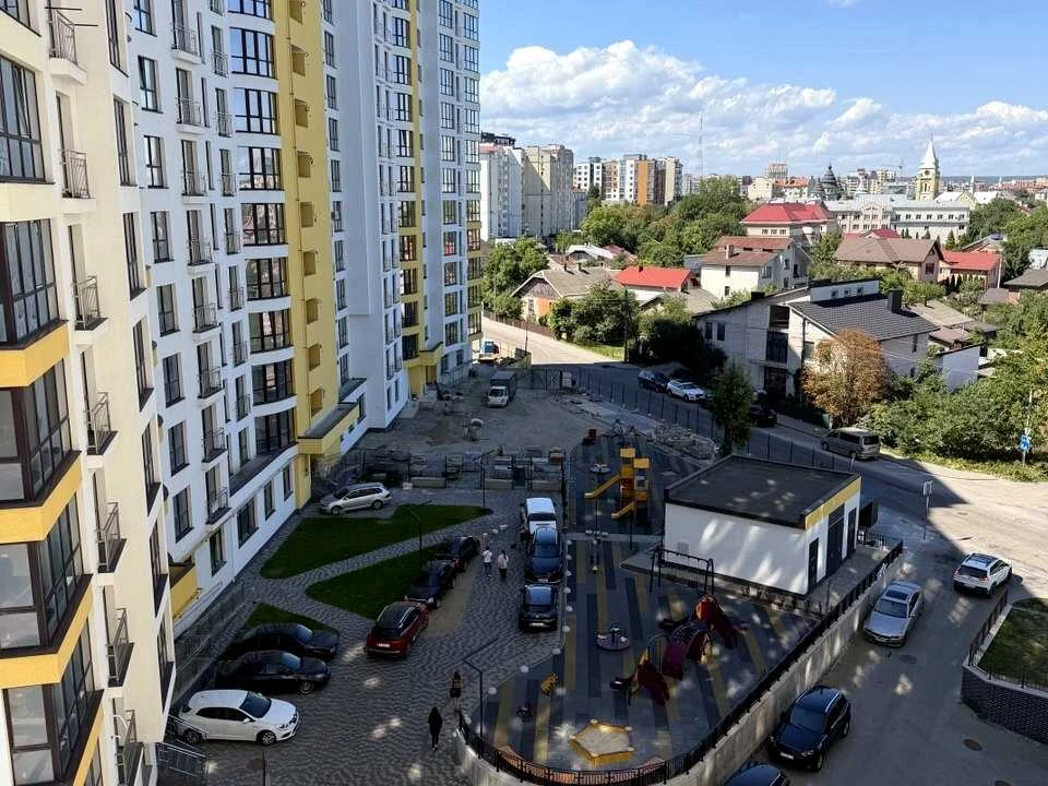 Квартира. Ивано-Франковск, Владимира Ивасюка ул.