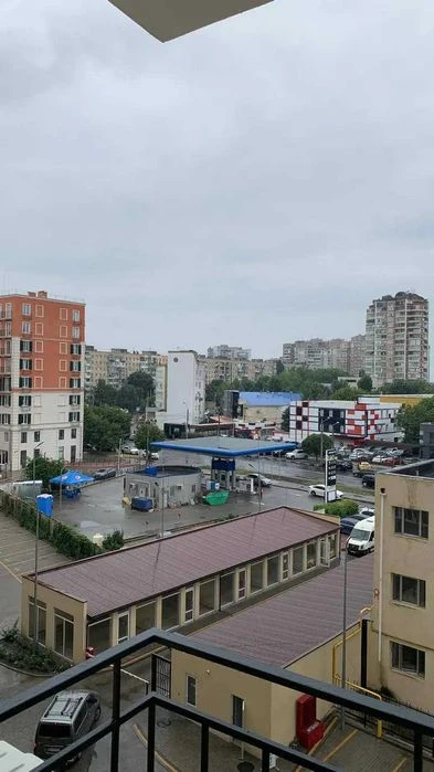 1К 44М² у ЖК Континент, 5/12 — НОВИЙ ремонт, балкон і лоджія