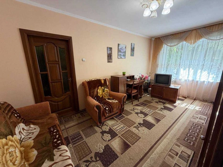 Продаж двохкімнатної квартири