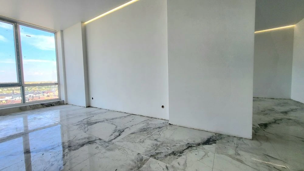 Продаж однокімнатна квартира в новобудові 43м² з повним якіс