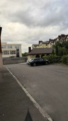 Продаж  2-кімнатної квартири з балконом 77,5 м² в Клубному Б