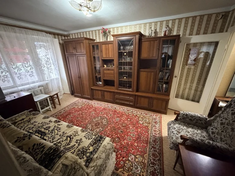 Продаж 2-х кім квартири 4/5 ПТЗ Молодогвардійська