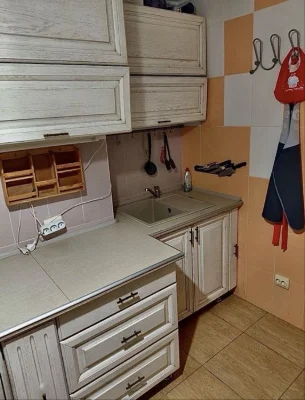 Продаю 2 х комнатную квартиру на пр Мира / Пл.Победы
