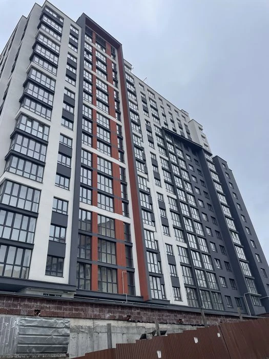 Продаж двокімнатної квартири на Новому світі