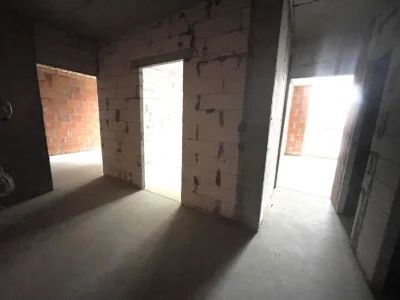 Продаж двокімнатної квартири на Новому світі