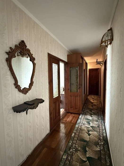 Продаж 4 кімнатної квартири р-н 33