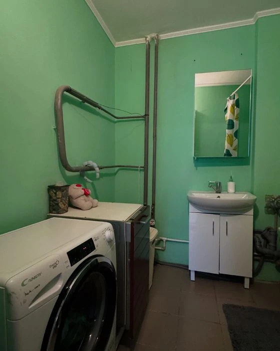 Продаж 3-кімнатної квартири на вулиці Незалежності