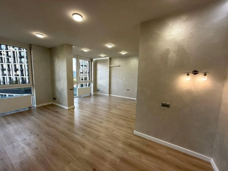 1-room apartment 47m2 in the residential complex Slavutych, metro Slavutych, 1 min. from Poznyaki Os