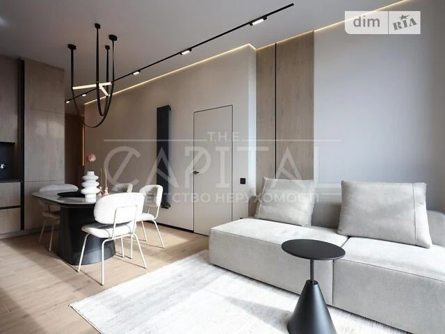Sale of 2-room apartment 52 sq. m. on Andriy Verkhoglyada St. 14A •