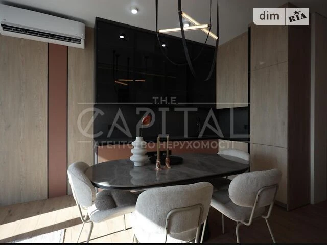 Sale of 2-room apartment 52 sq. m. on Andriy Verkhoglyada St. 14A •