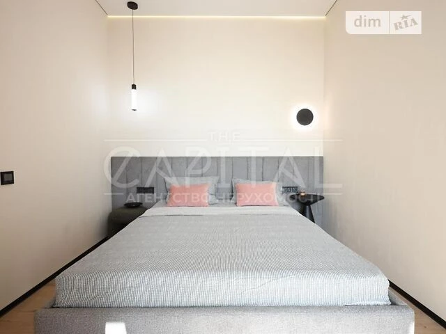 Sale of 2-room apartment 52 sq. m. on Andriy Verkhoglyada St. 14A •