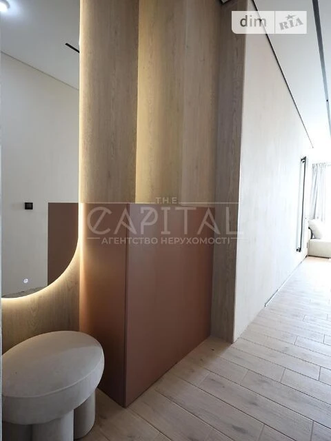 Sale of 2-room apartment 52 sq. m. on Andriy Verkhoglyada St. 14A •