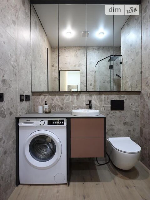 Sale of 2-room apartment 52 sq. m. on Andriy Verkhoglyada St. 14A •