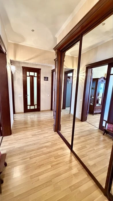 Продам 2-х комн квартиру с качественным ремонтом в ЖК «Звез