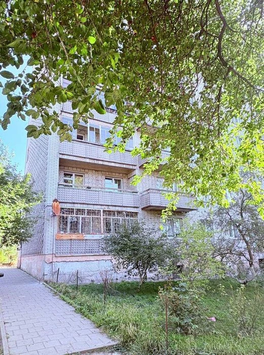 Продаж 4 кім. квартири вул. Раковського ( Дністерська)