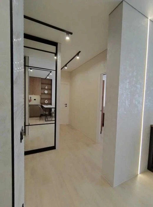 Продаж 2 кімнатна квартира вулиця Трускавецька, новобудова,