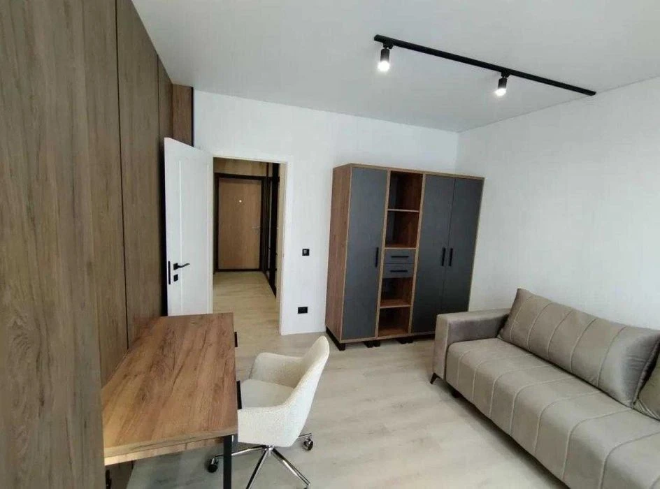 Продаж 2 кімнатна квартира вулиця Трускавецька, новобудова,