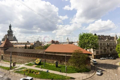 Продаж 2к. квартири в центрі Львова