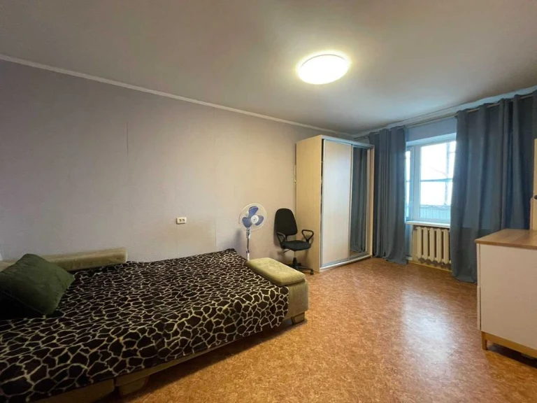 Продам 2к-картыру на Таирова, ул. Королева
