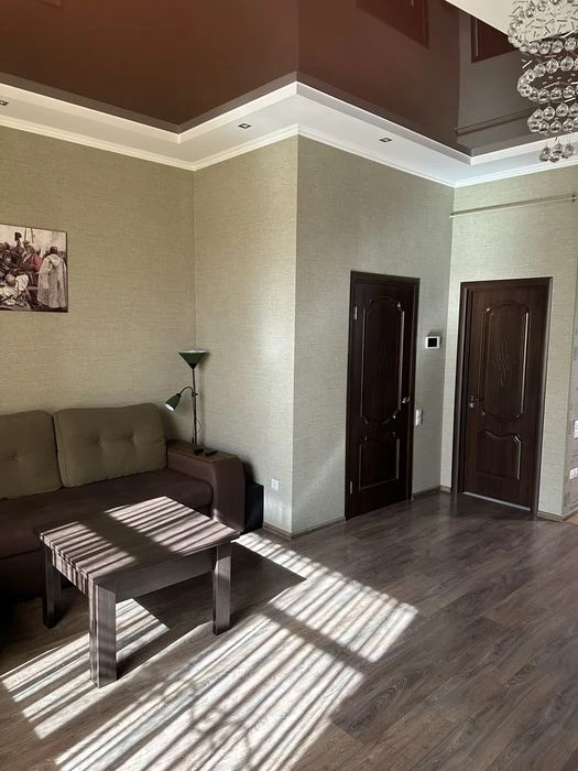 Продам 3- кімнатну квартиру. Від власника.