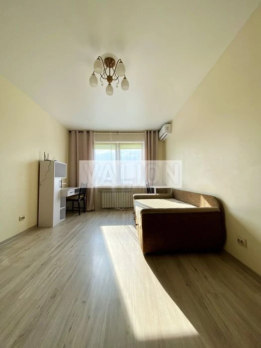 Продається 1к квартира, вул. Межова 23-Б Подільський р-н,  В