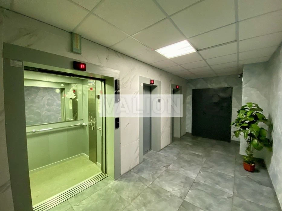 Продається 1к квартира, вул. Межова 23-Б Подільський р-н,  В