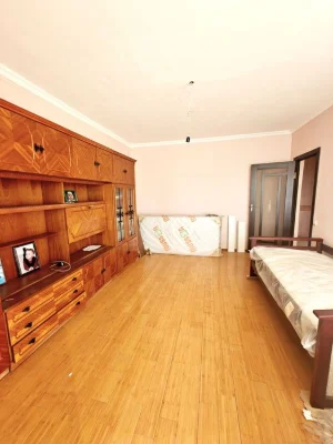 Продаж 2-к квартири з ремонтом 80м2 Волинська 10 Севастополь