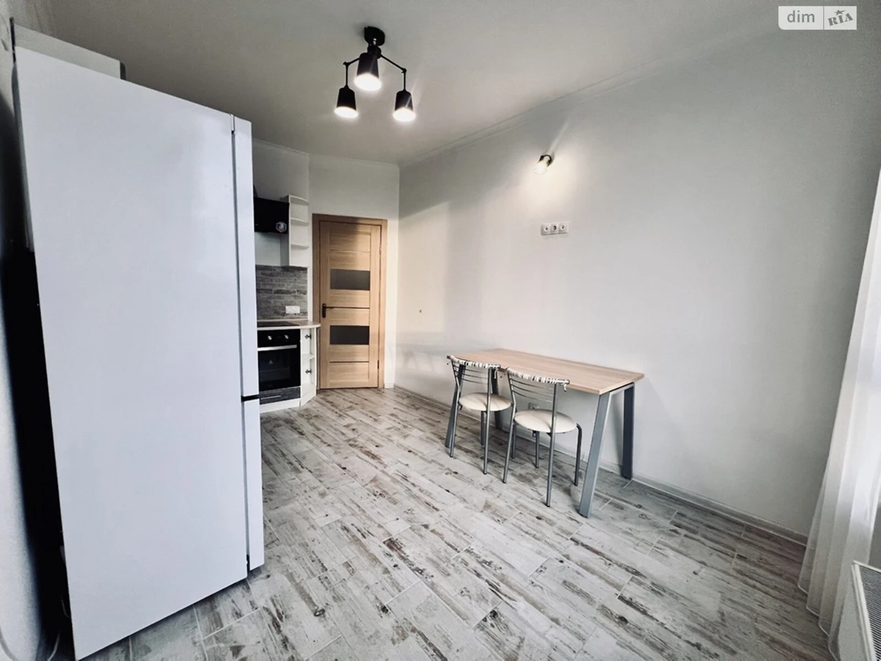 Продаж Квартира Харківський Масив