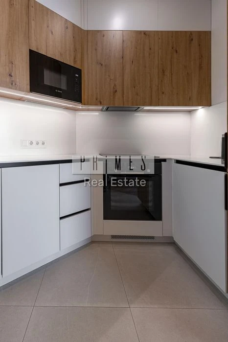 Продаж видової 1к квартири, 63м2, Лабораторний провулок 7, A