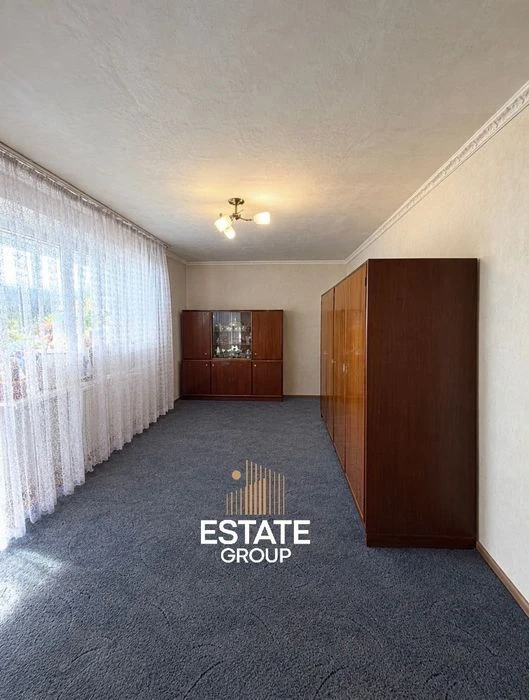 Продам 3к квартиру вул. Янгеля 10 (район ТЦ Апполо)