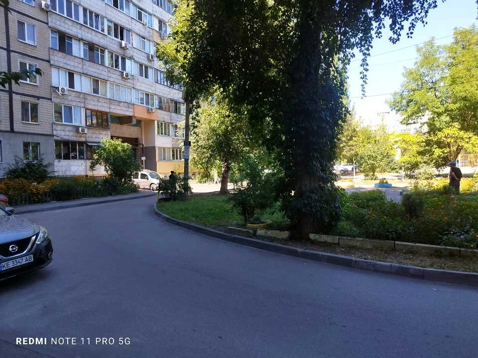 Квартира. Дніпро, Метробудівська вул.