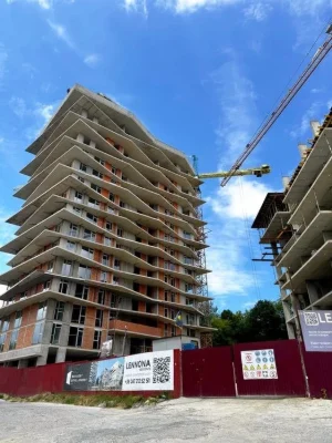 Продаж паркомісць в підземному паркінгу в новобудові бізнес-