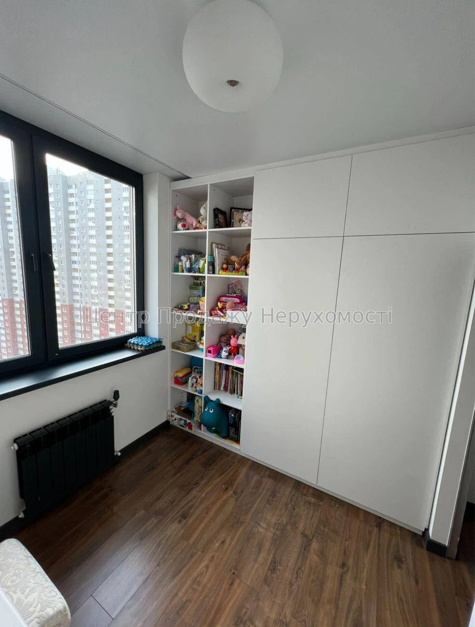 Продається 3-кімн. квартира, 72 м², 14/25 поверх, ЖК Navigat