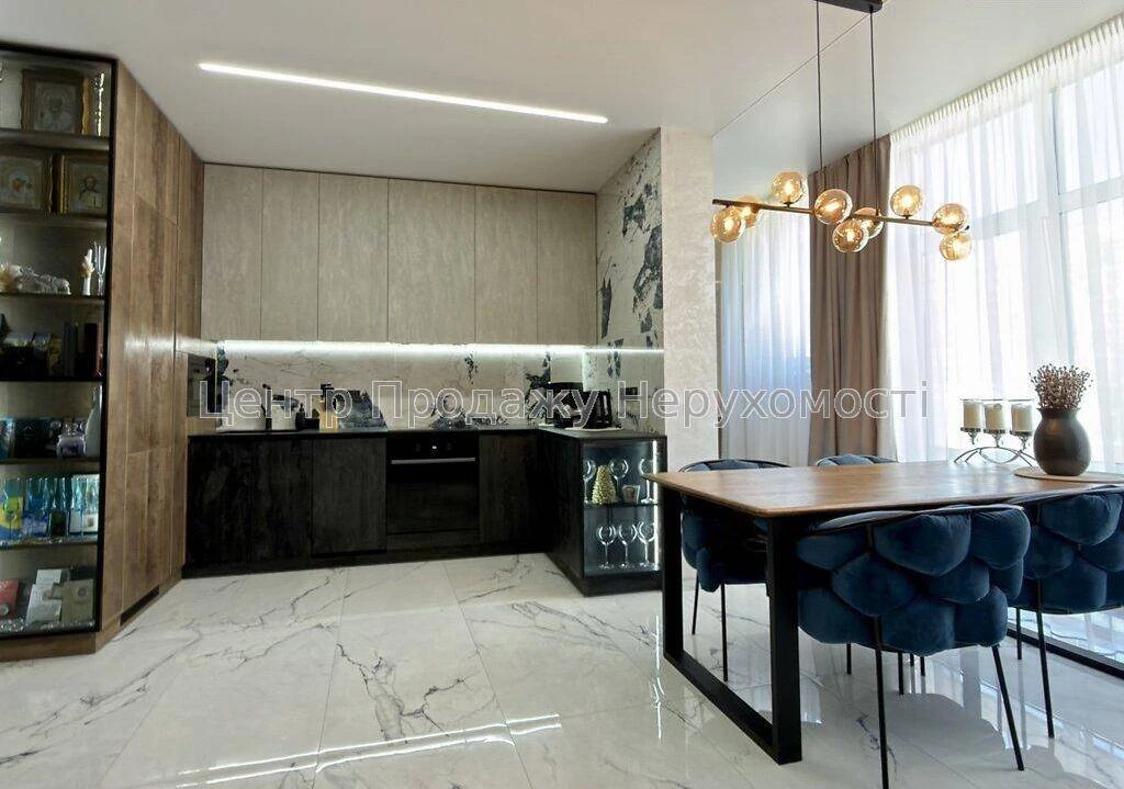 Продаж 2-кімн. квартири 75 м² в ЖК Русанівська Гавань, Київ,
