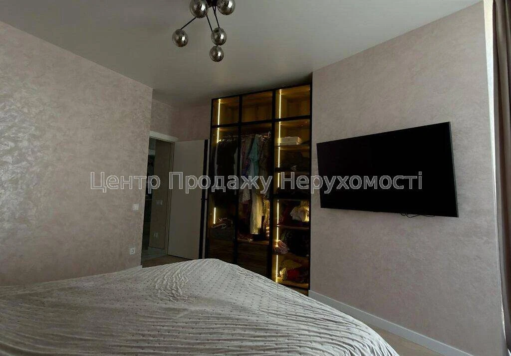 Продаж 2-кімн. квартири 75 м² в ЖК Русанівська Гавань, Київ,