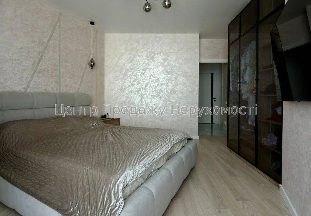 Продаж 2-кімн. квартири 75 м² в ЖК Русанівська Гавань, Київ,