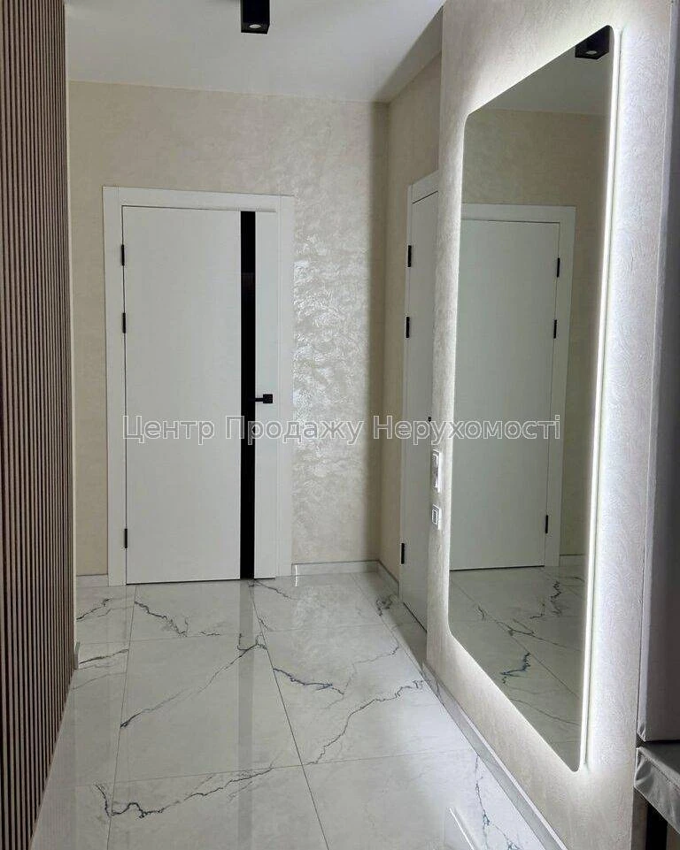 Продаж 2-кімн. квартири 75 м² в ЖК Русанівська Гавань, Київ,
