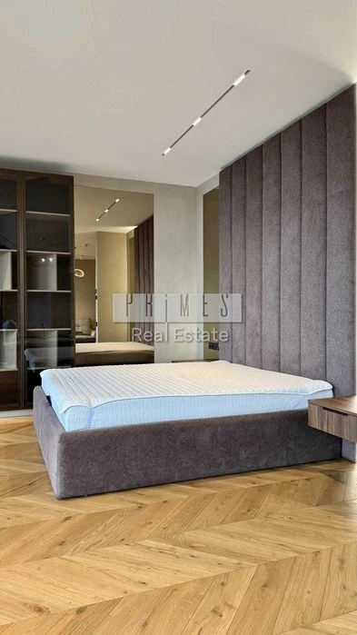 Продаж квартири 64 кв м 1 кімнатна ЖК Taryan Towers Іоана Па