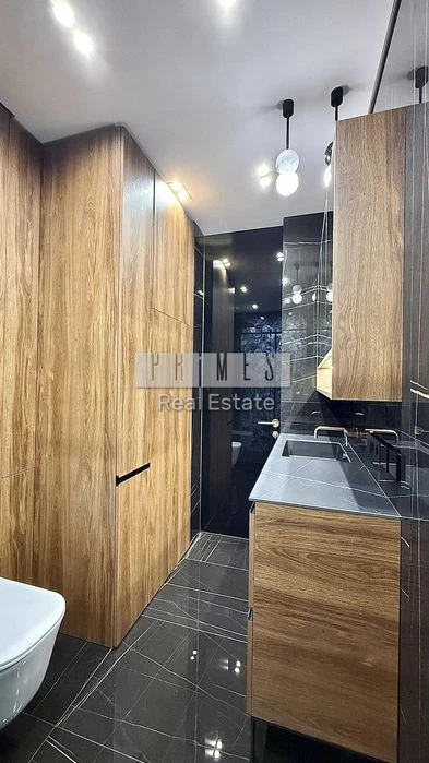 Продаж квартири 64 кв м 1 кімнатна ЖК Taryan Towers Іоана Па