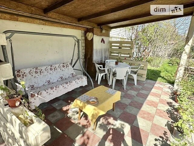 Довгострокова оренда будинку від посередника бесідка на вул.