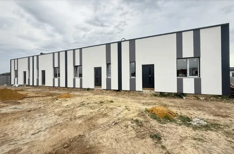 Продаж таунхаусів за низькою ціною в котеджному містечку, га