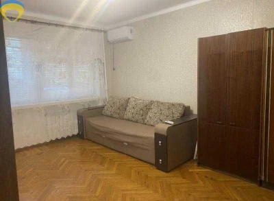 Продаётся 2х-комнатная квартира в газовом доме на Новосельск
