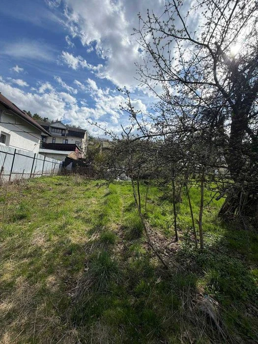 Продаж земельної ділянки + будинок 94м2 -Львів, вул.Старозне